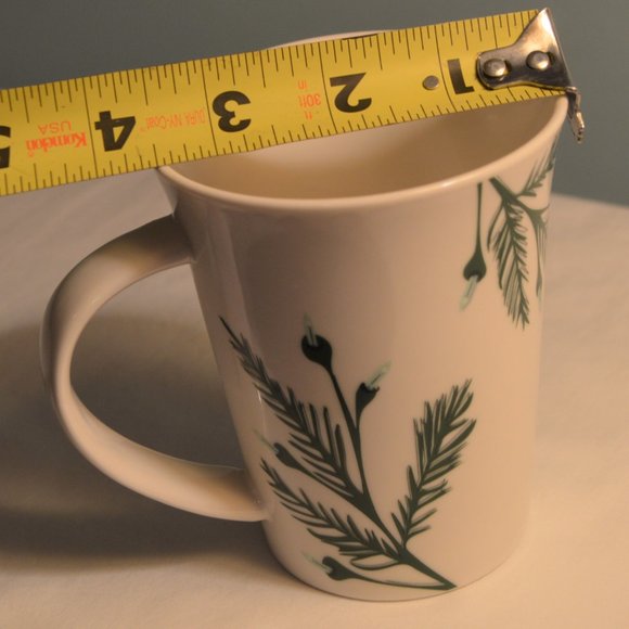 Starbucks 2020 Christmas holiday 10oz mug like new - Picture 3 of 5